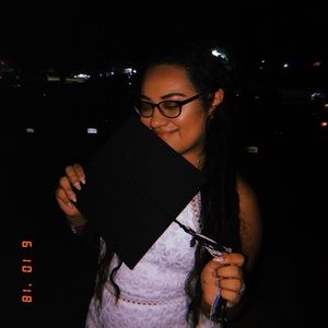 Meet your Posher, Daniela